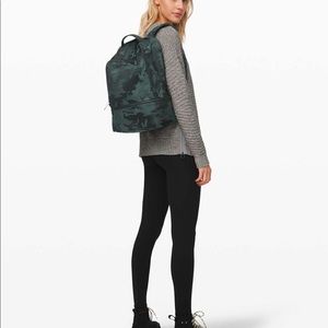 Lululemon City adventurer backpack 17L
